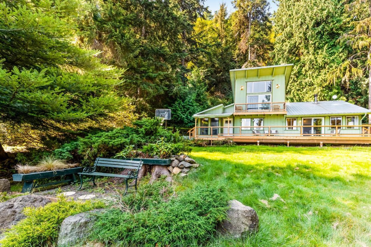 Tall Cedars Cabin By The Water Eastsound Kültér fotó
